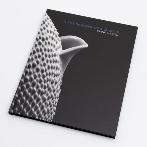 MONOGRAPH In the shadow of a master 2024 NL/FR, 112 p